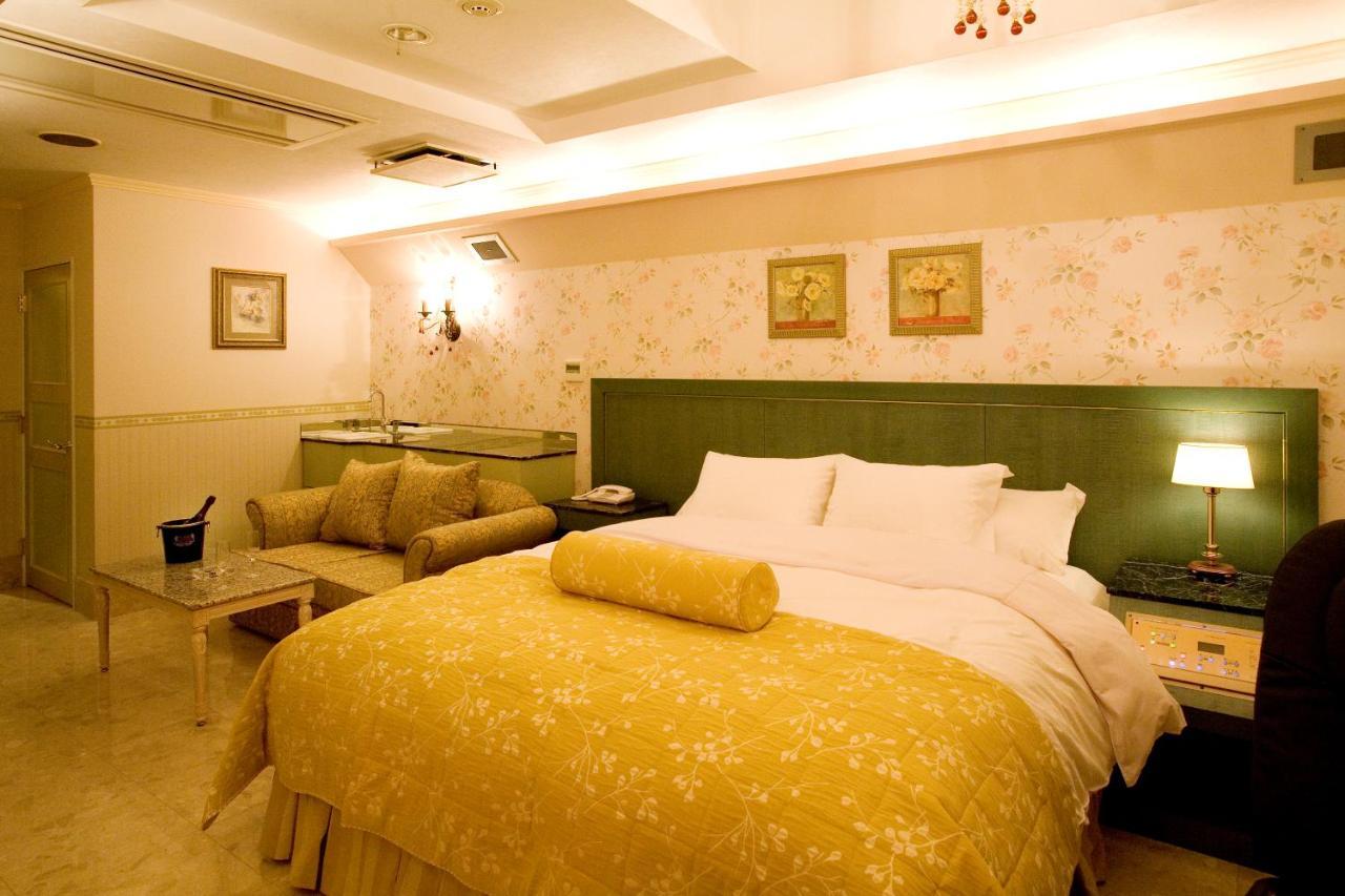 Meguro Emperor  Hotel Tokyo Eksteriør billede